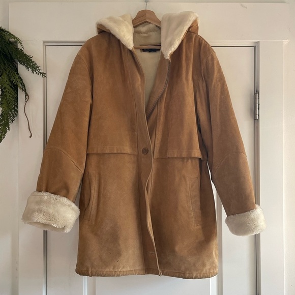 JG Hook Jackets & Blazers - Women's Tan Leather Jacket with Cream Fur Lining